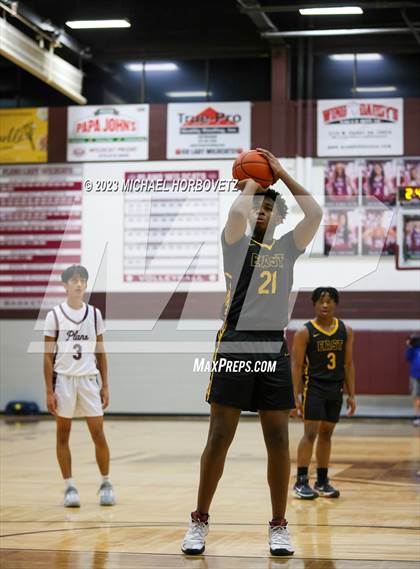 Thumbnail 3 in Plano vs Plano East photogallery.