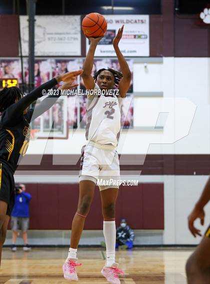Thumbnail 3 in Plano vs Plano East photogallery.