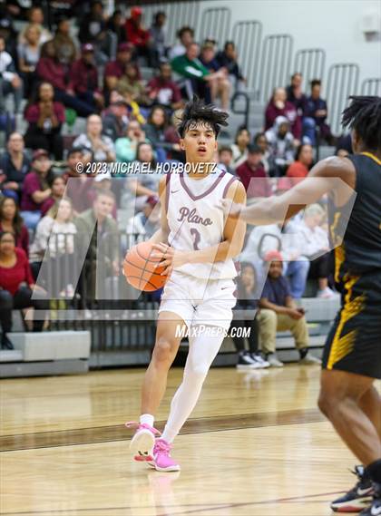 Thumbnail 2 in Plano vs Plano East photogallery.