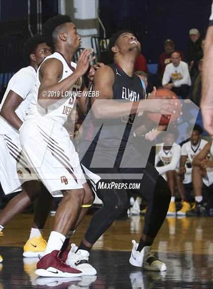 Thumbnail 3 in Elmira vs. Mount Vernon (NYS Regional Semifinal) photogallery.