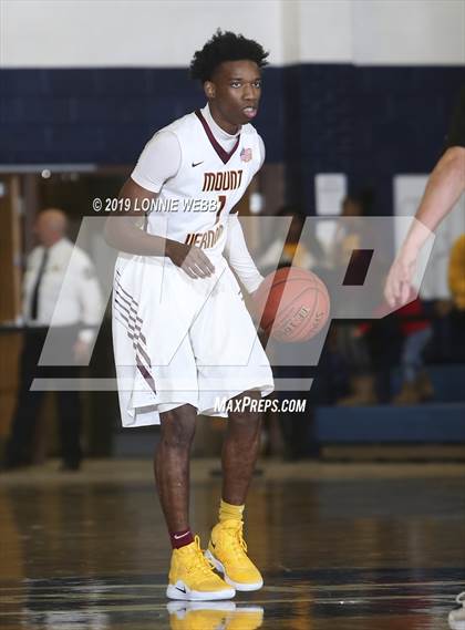 Thumbnail 2 in Elmira vs. Mount Vernon (NYS Regional Semifinal) photogallery.