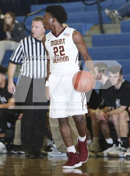 Thumbnail 1 in Elmira vs. Mount Vernon (NYS Regional Semifinal) photogallery.