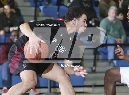 Thumbnail 2 in Elmira vs. Mount Vernon (NYS Regional Semifinal) photogallery.