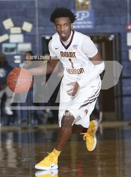 Thumbnail 2 in Elmira vs. Mount Vernon (NYS Regional Semifinal) photogallery.