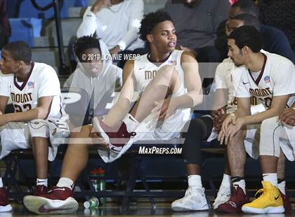 Thumbnail 2 in Elmira vs. Mount Vernon (NYS Regional Semifinal) photogallery.