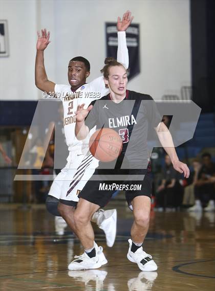 Thumbnail 2 in Elmira vs. Mount Vernon (NYS Regional Semifinal) photogallery.