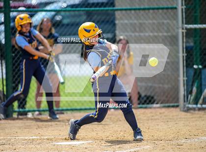 Thumbnail 1 in Williams Valley vs. Old Forge (PIAA 1A Quarterfinal) photogallery.