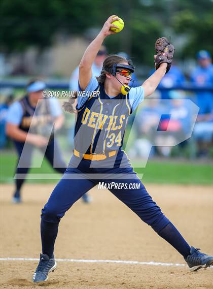 Thumbnail 1 in Williams Valley vs. Old Forge (PIAA 1A Quarterfinal) photogallery.