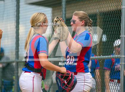 Thumbnail 3 in Williams Valley vs. Old Forge (PIAA 1A Quarterfinal) photogallery.