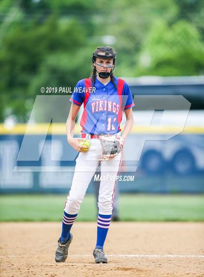 Thumbnail 1 in Williams Valley vs. Old Forge (PIAA 1A Quarterfinal) photogallery.