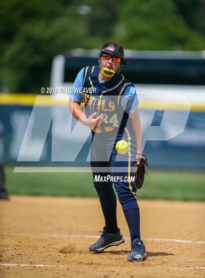 Thumbnail 3 in Williams Valley vs. Old Forge (PIAA 1A Quarterfinal) photogallery.