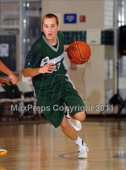 Thumbnail 3 in El Camino vs. Ponderosa (MaxPreps Holiday Classic) photogallery.