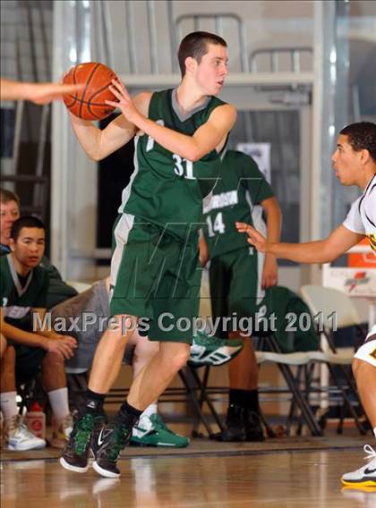 Thumbnail 2 in El Camino vs. Ponderosa (MaxPreps Holiday Classic) photogallery.