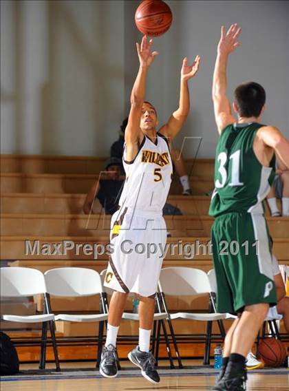 Thumbnail 2 in El Camino vs. Ponderosa (MaxPreps Holiday Classic) photogallery.