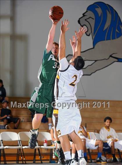 Thumbnail 3 in El Camino vs. Ponderosa (MaxPreps Holiday Classic) photogallery.