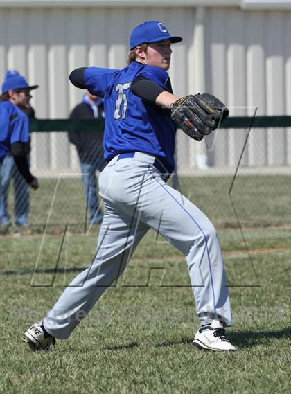 Thumbnail 1 in Teutopolis vs Columbia @ Greenville photogallery.