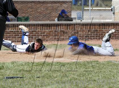Thumbnail 2 in Teutopolis vs Columbia @ Greenville photogallery.