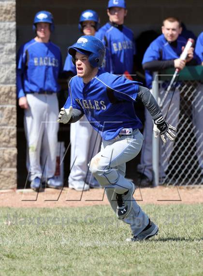 Thumbnail 2 in Teutopolis vs Columbia @ Greenville photogallery.