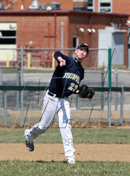 Thumbnail 3 in Teutopolis vs Columbia @ Greenville photogallery.