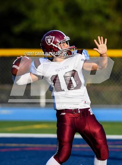 Thumbnail 2 in Nutley @ Paramus photogallery.
