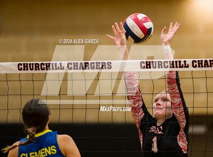 Thumbnail 3 in Clemens @ Churchill photogallery.