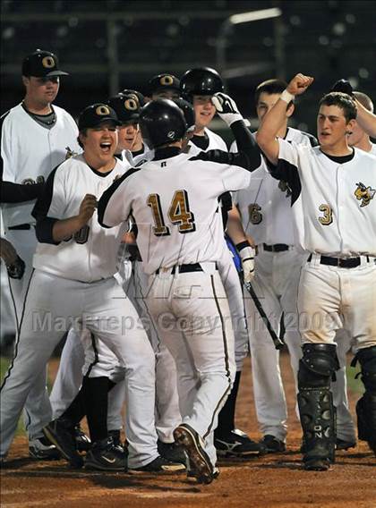 Thumbnail 3 in Grissom vs. Oxford photogallery.