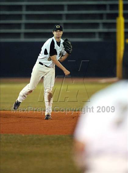 Thumbnail 1 in Grissom vs. Oxford photogallery.