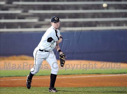 Thumbnail 2 in Grissom vs. Oxford photogallery.