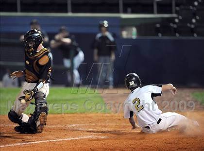 Thumbnail 1 in Grissom vs. Oxford photogallery.