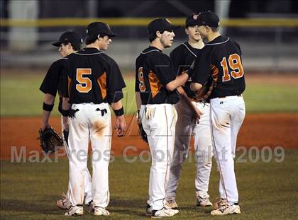 Thumbnail 3 in Grissom vs. Oxford photogallery.