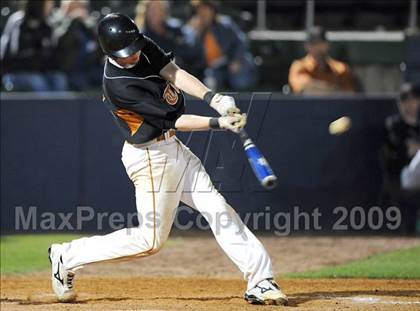 Thumbnail 2 in Grissom vs. Oxford photogallery.