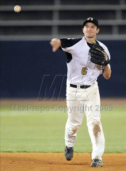 Thumbnail 3 in Grissom vs. Oxford photogallery.