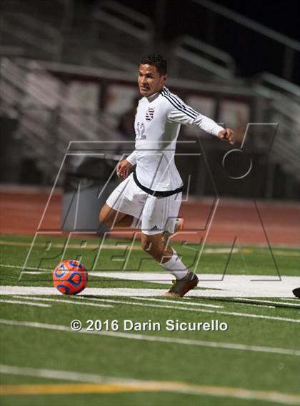 Thumbnail 3 in Kofa vs. Sunnyslope (AIA D2 Semifinal) photogallery.
