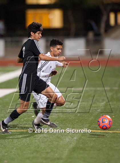 Thumbnail 1 in Kofa vs. Sunnyslope (AIA D2 Semifinal) photogallery.