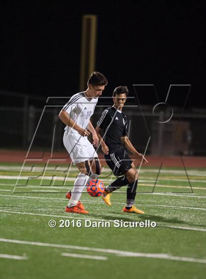 Thumbnail 1 in Kofa vs. Sunnyslope (AIA D2 Semifinal) photogallery.