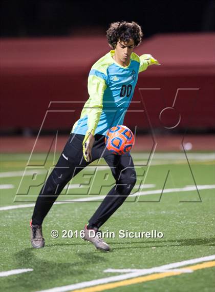 Thumbnail 1 in Kofa vs. Sunnyslope (AIA D2 Semifinal) photogallery.