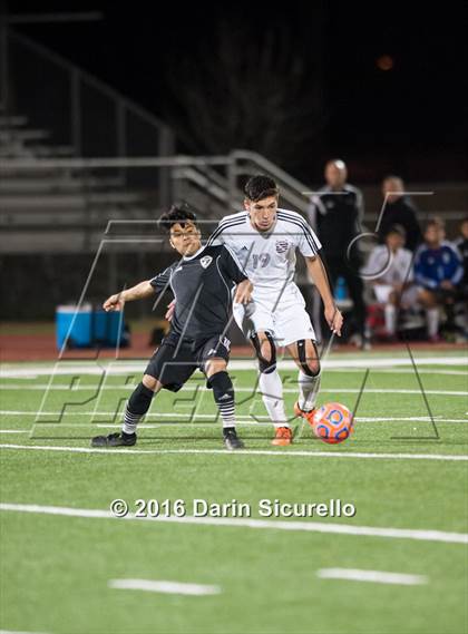 Thumbnail 2 in Kofa vs. Sunnyslope (AIA D2 Semifinal) photogallery.