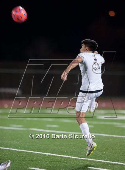 Thumbnail 1 in Kofa vs. Sunnyslope (AIA D2 Semifinal) photogallery.