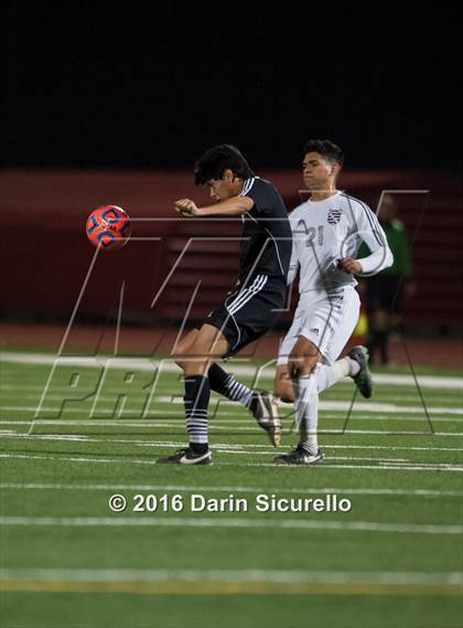 Thumbnail 2 in Kofa vs. Sunnyslope (AIA D2 Semifinal) photogallery.