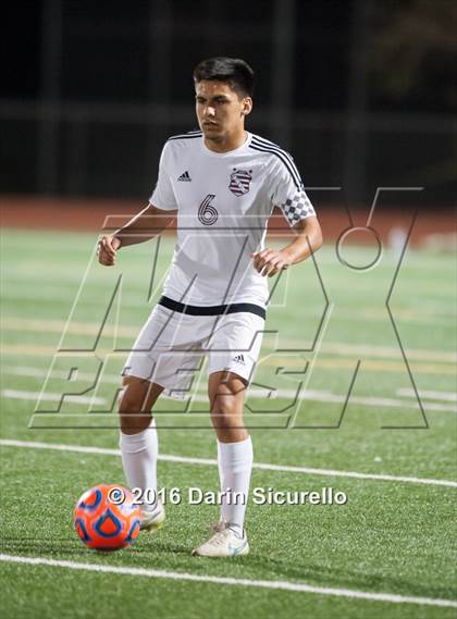 Thumbnail 2 in Kofa vs. Sunnyslope (AIA D2 Semifinal) photogallery.