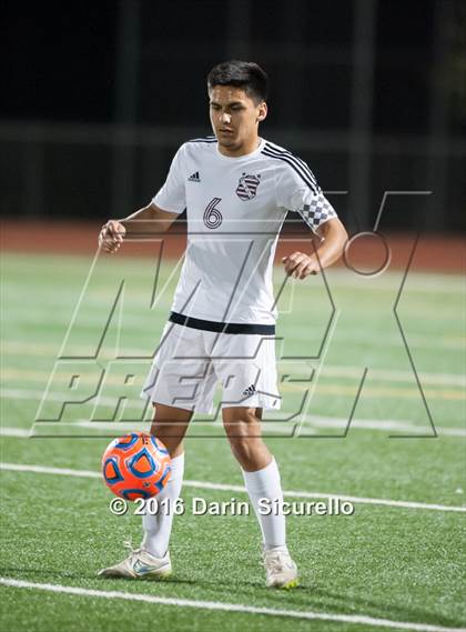 Thumbnail 3 in Kofa vs. Sunnyslope (AIA D2 Semifinal) photogallery.
