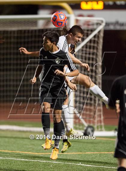 Thumbnail 2 in Kofa vs. Sunnyslope (AIA D2 Semifinal) photogallery.