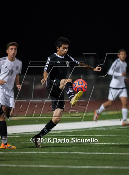 Thumbnail 2 in Kofa vs. Sunnyslope (AIA D2 Semifinal) photogallery.