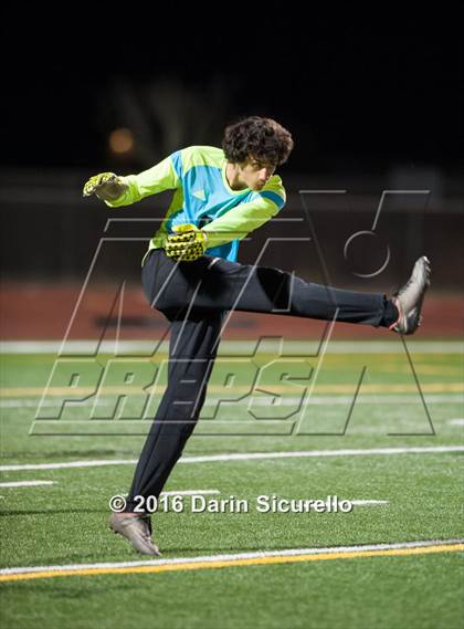 Thumbnail 3 in Kofa vs. Sunnyslope (AIA D2 Semifinal) photogallery.