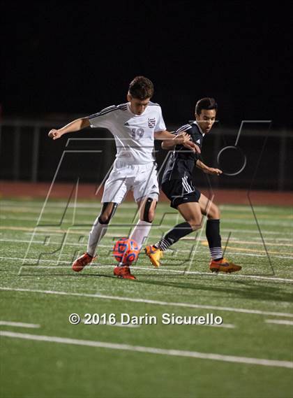 Thumbnail 2 in Kofa vs. Sunnyslope (AIA D2 Semifinal) photogallery.