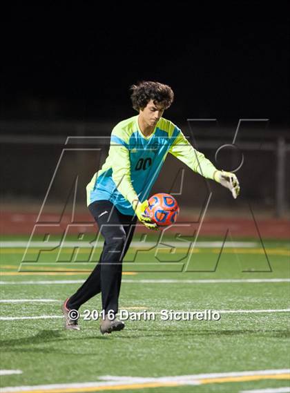 Thumbnail 1 in Kofa vs. Sunnyslope (AIA D2 Semifinal) photogallery.