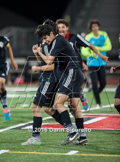 Thumbnail 3 in Kofa vs. Sunnyslope (AIA D2 Semifinal) photogallery.