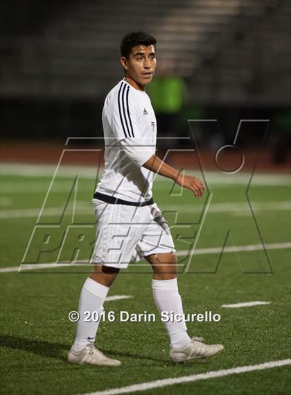 Thumbnail 2 in Kofa vs. Sunnyslope (AIA D2 Semifinal) photogallery.