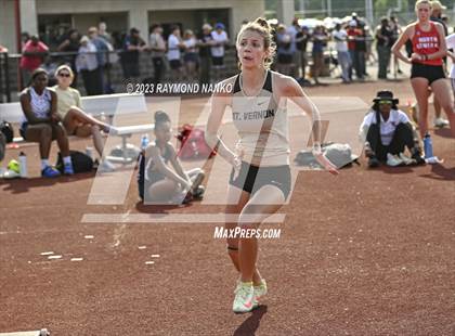 Thumbnail 3 in IHSAA Regional 5 (High Jump)  photogallery.