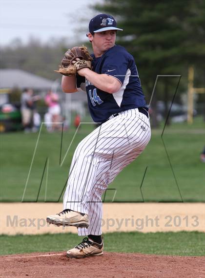 Thumbnail 1 in Shawnee vs Lenape photogallery.